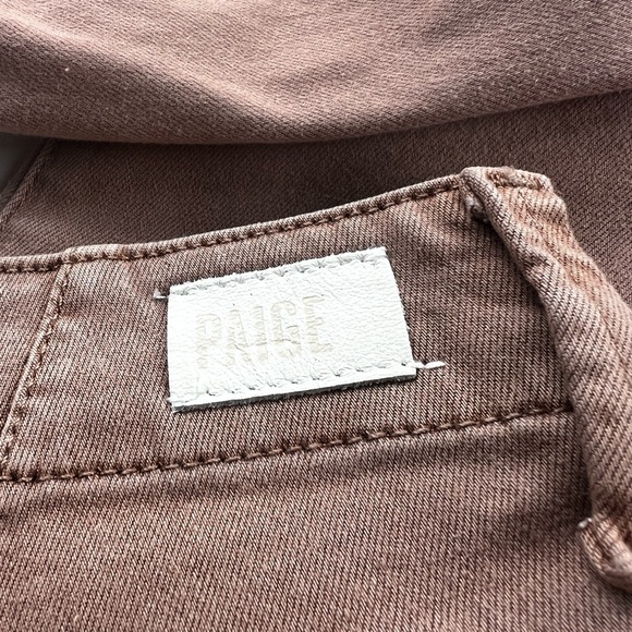 𝐍𝐖𝐎𝐓 𝐏𝐚𝐢𝐠𝐞 𝐌𝐚𝐲𝐬𝐥𝐢𝐞 𝐉𝐨𝐠𝐠𝐞𝐫 - Picture 9 of 13